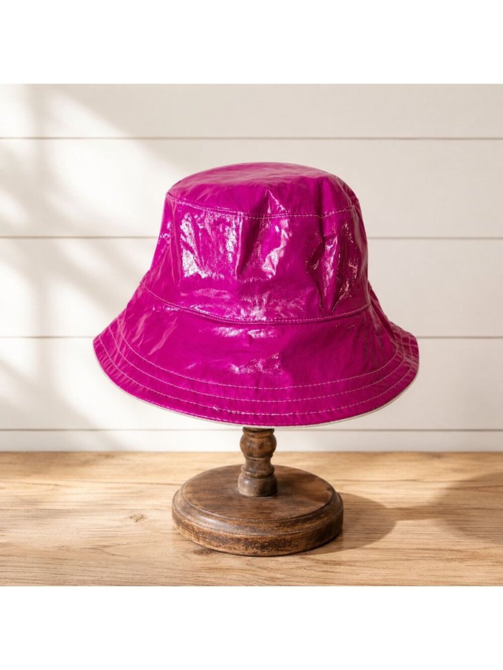 Scala Pronto Reversible Bucket Hat Rain Reversible Shiny Pink Polka Dot Cap